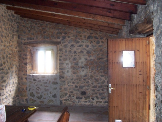 5. Interior Gorg Blau.JPG