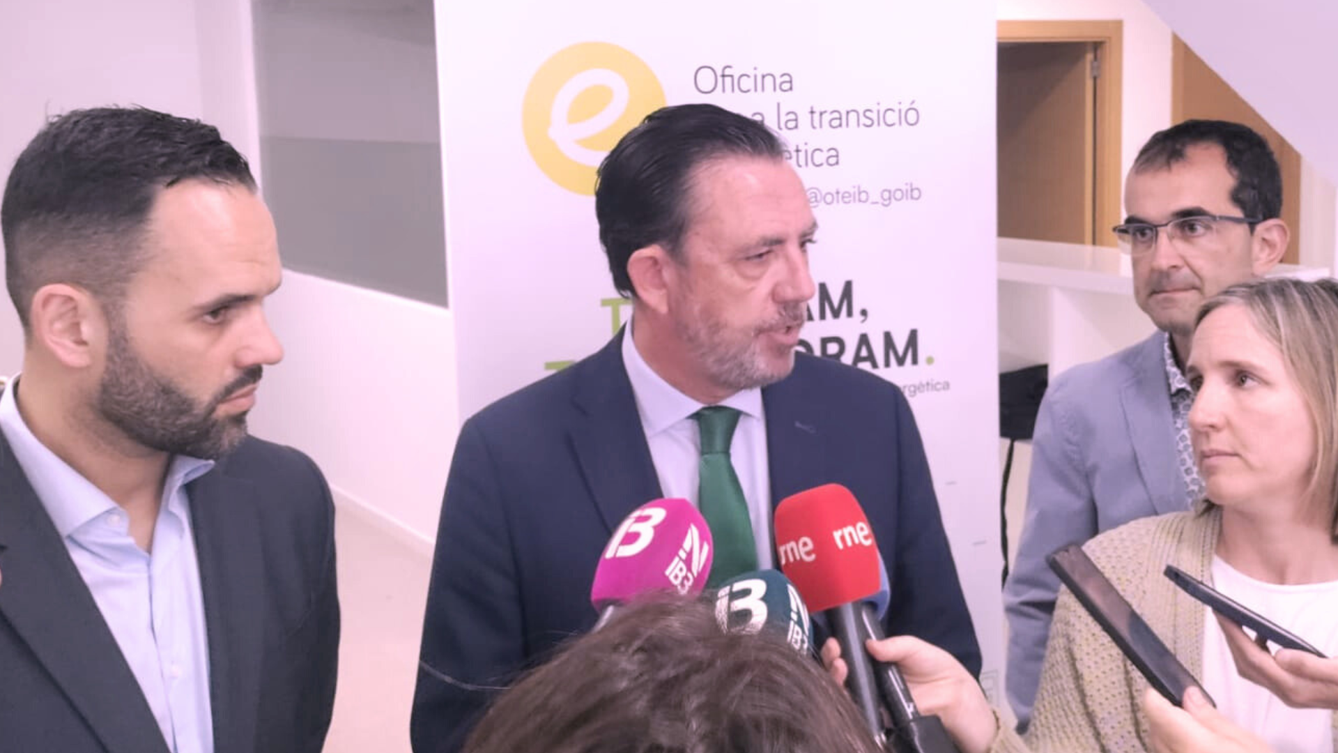 Empresa, Ocupació i Energia informa sobre les propostes per simplificar la tramitació i la gestió administrativa amb l'objectiu d’accelerar la transició energètica