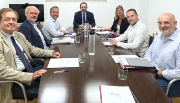 El Govern posa en marxa el procés de liberalització de les estacions ITV en coordinació amb els consells insulars