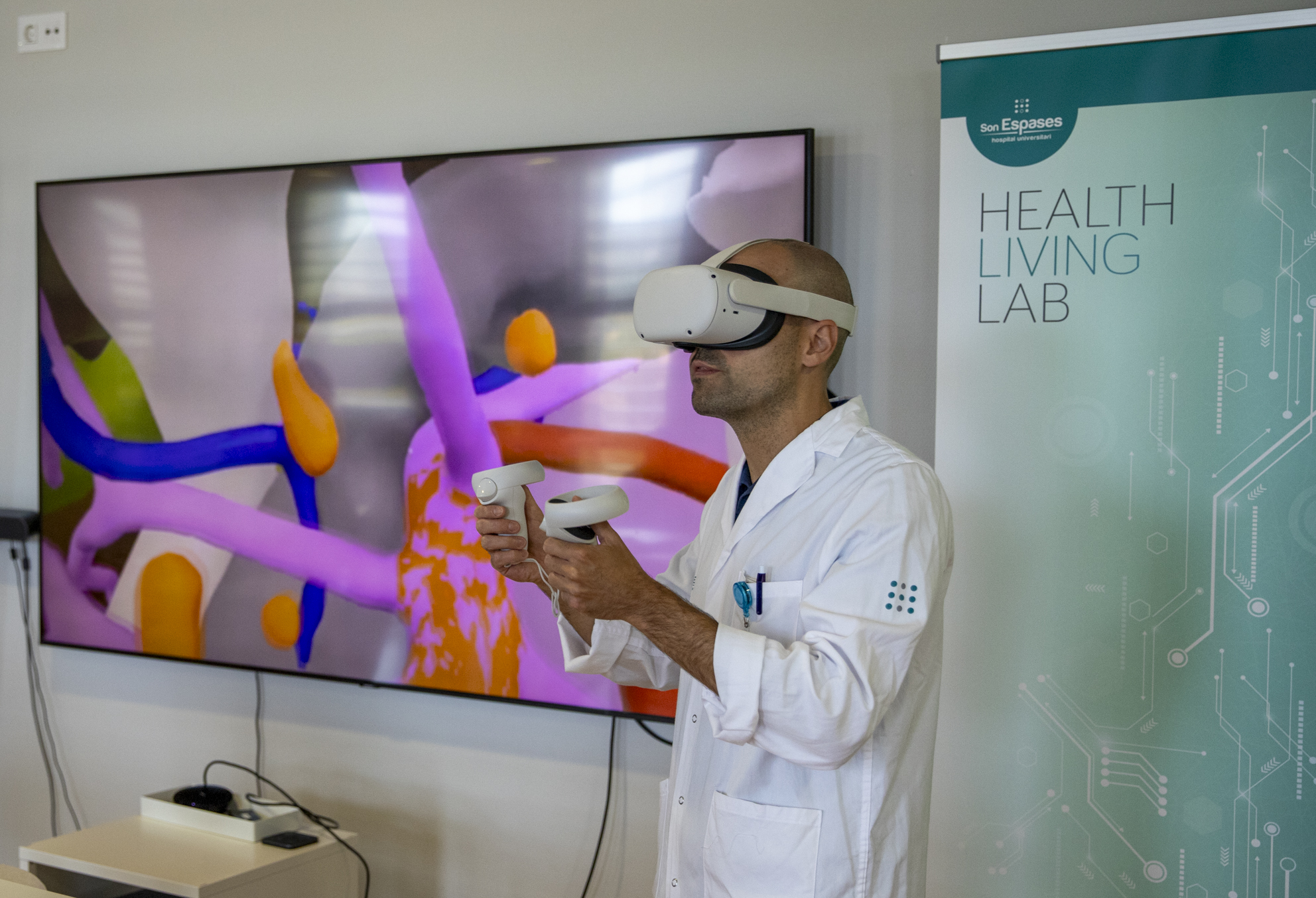 Sanitari provant la tecnologia 3D