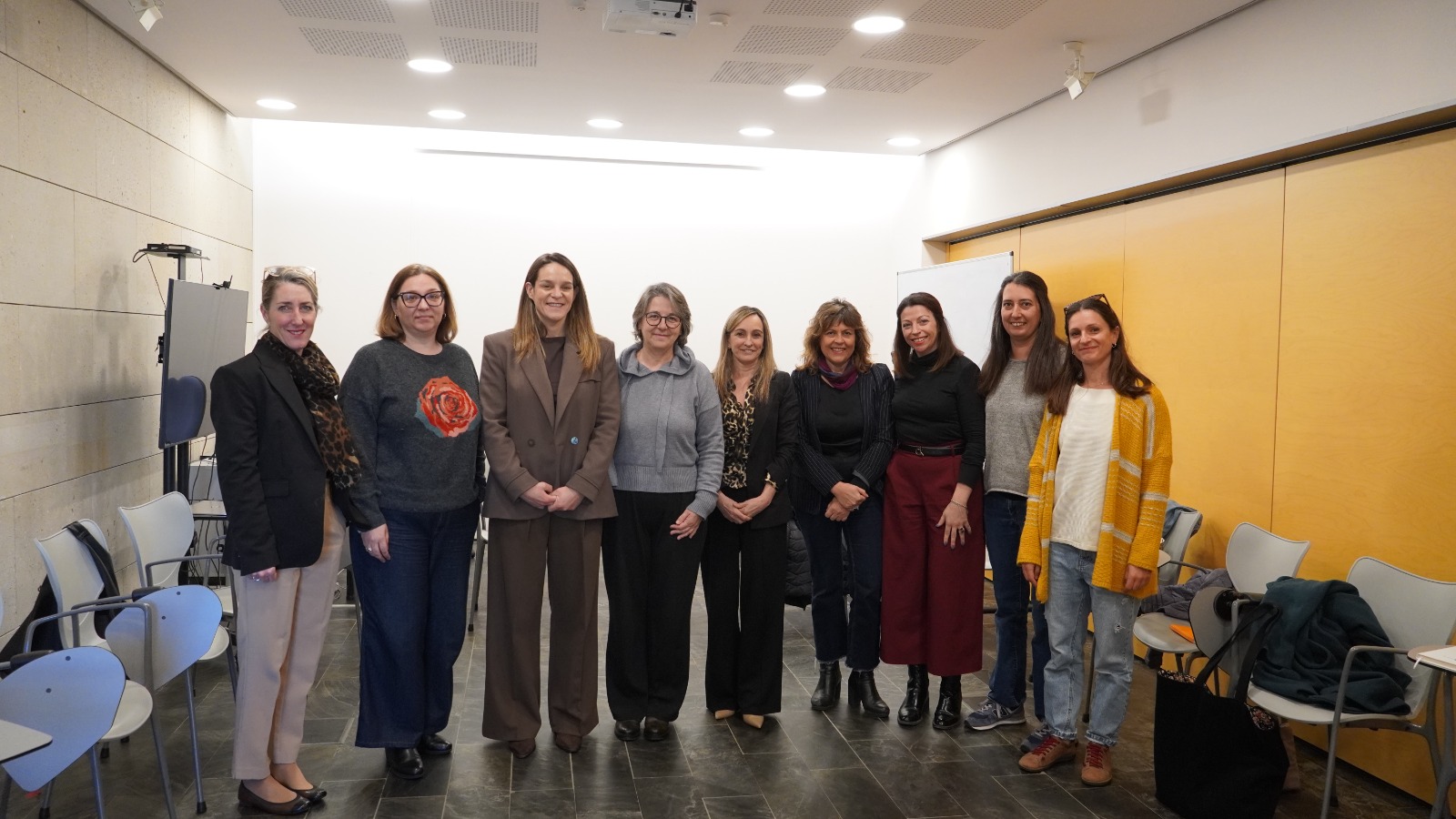 La directora general de Benestar Social, Marina Fiscaletti,  a Menorca amb entitats que desenvolupen projectes socials a l’illa