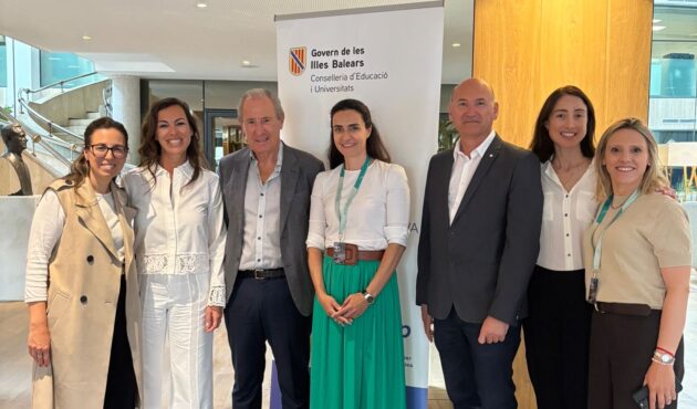 Col·laboració entre Educació i Meliá Hotels International
