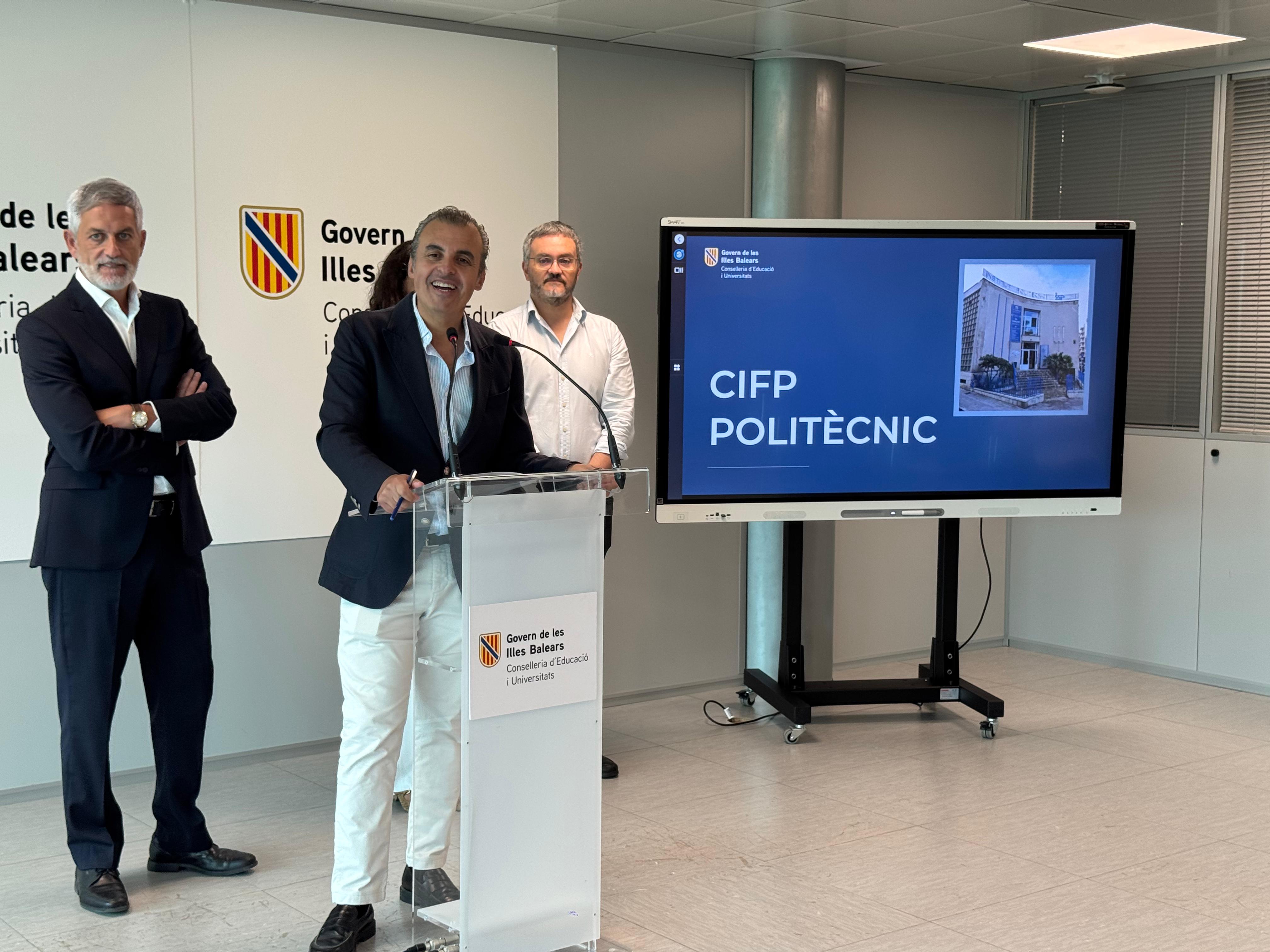 El conseller Vera presenta el projecte