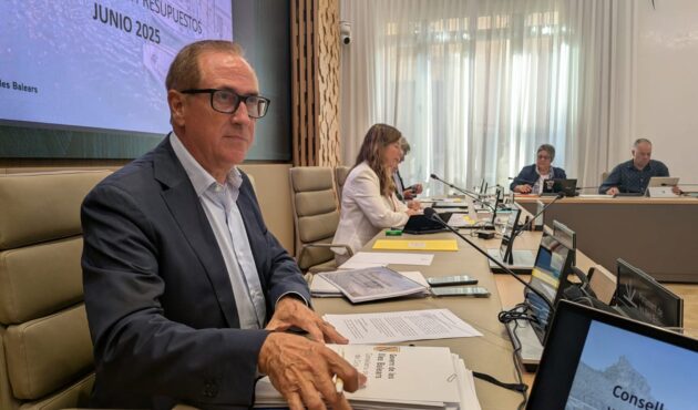 Compareixença del conseller Lafuente al Parlament