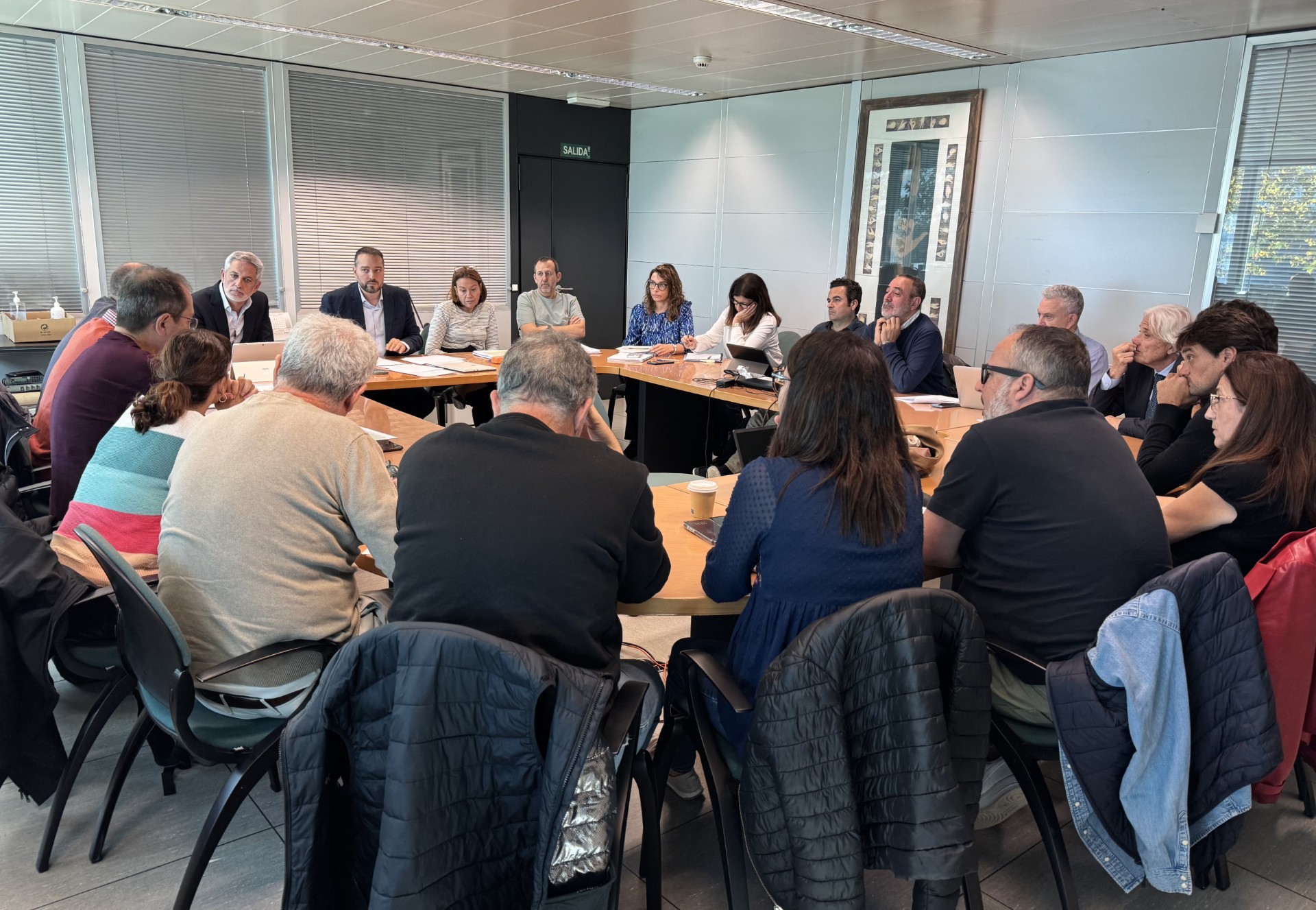 La Conselleria d’Educació i Universitats presenta una proposta de pagament del 2,9 % als docents de l’escola concertada