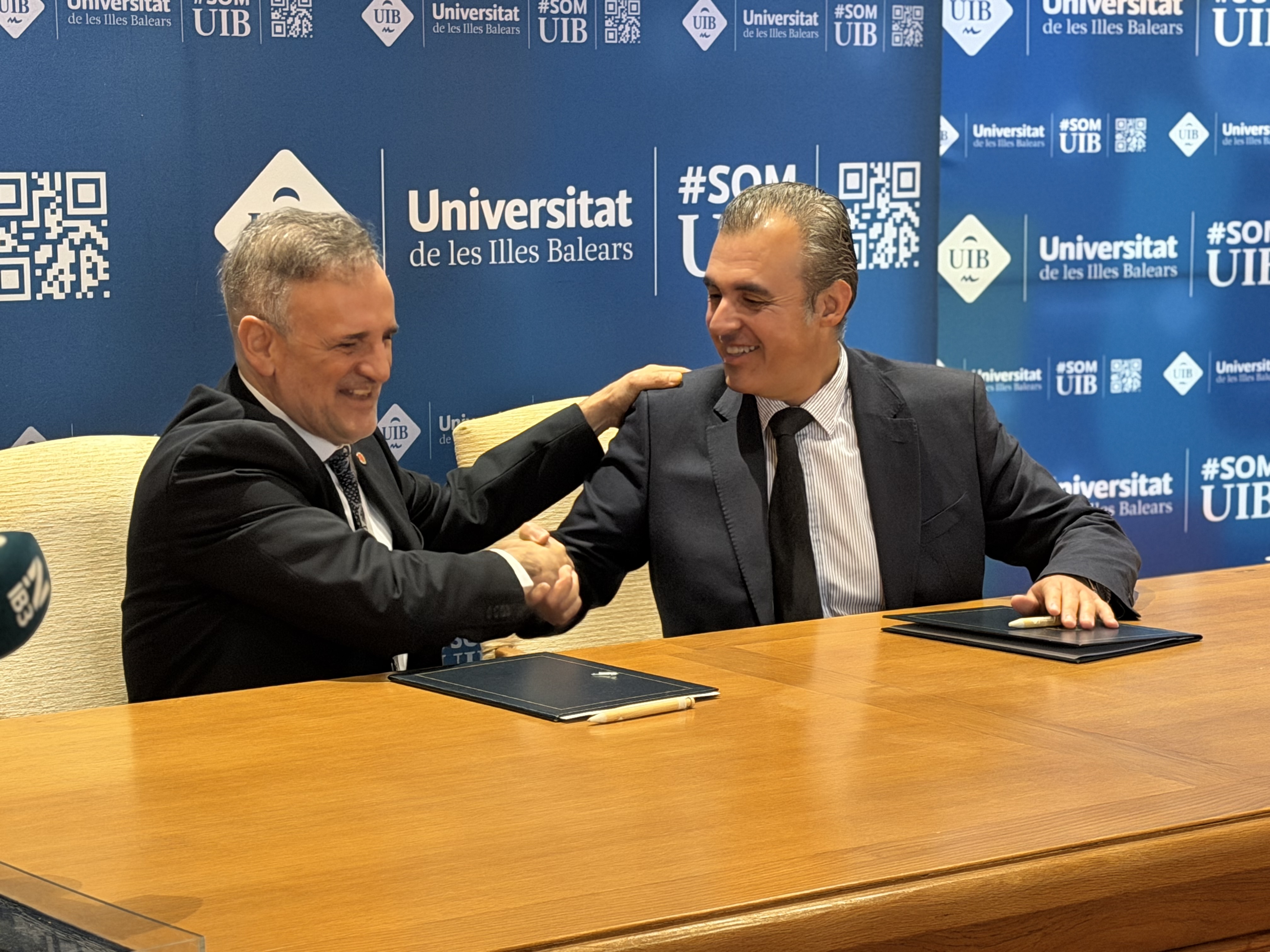 Educació signa un conveni amb la UIB per donar continuïtat als programes d’altes capacitats i augmenta la seva aportació econòmica en un 27,5%