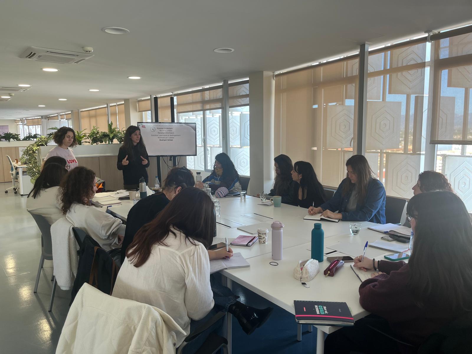 Xerrades de sensibilització en prevenció del suïcidi