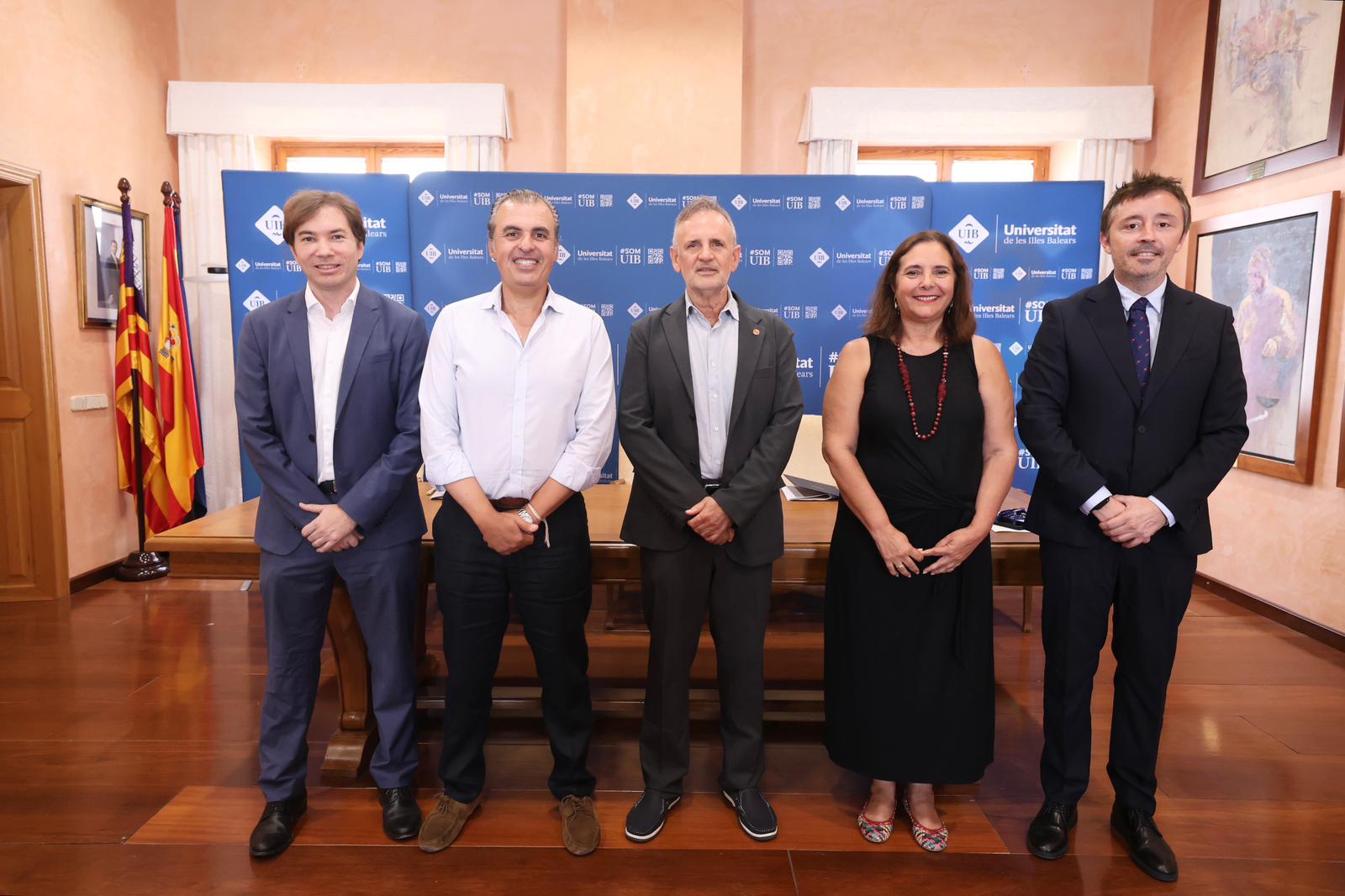 El Govern, l’IB-Salut i la UIB signen un conveni per a la participació de les institucions sanitàries en la docència i la recerca en ensenyaments universitaris de ciències de la salut
