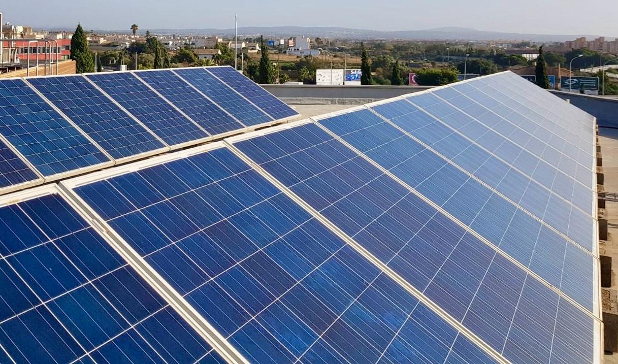 La Direcció General d'Energia i Canvi Climàtic també ha completat la revisió de la totalitat de les sol·licituds i ha iniciat el tràmit de pagament d’alguns expedients que ja han estat justificats  La Conselleria ha informat que la iniciativa de reforç de personal i de simplificació de tràmits administratius permet reduir considerablement els temps d'espera de la ciutadania