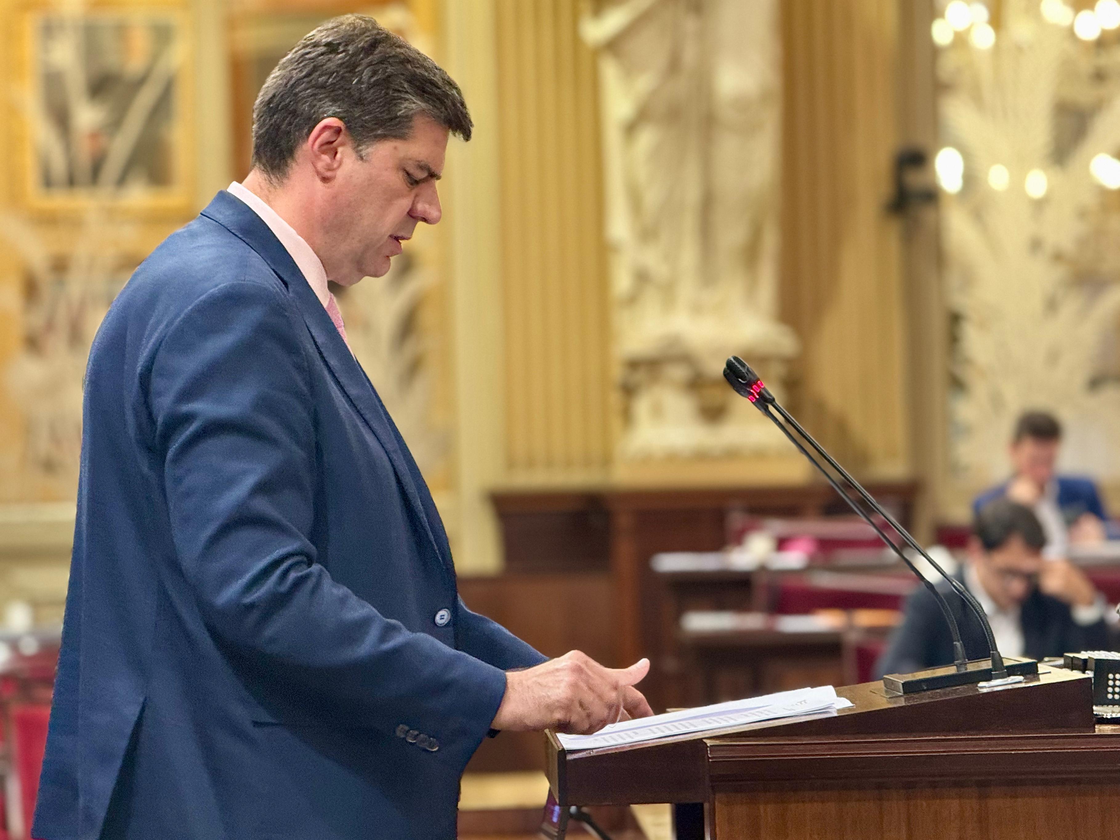 El conseller Bauà al Parlament