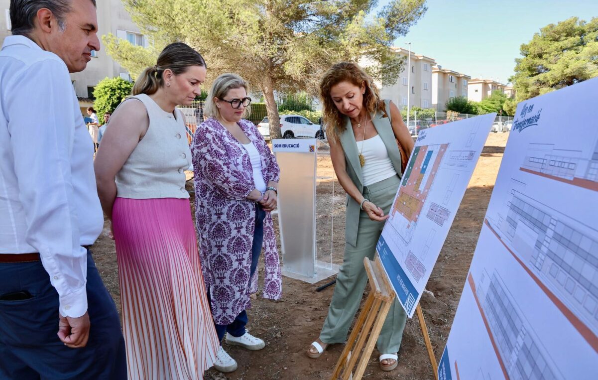 Presentació i primera pedra